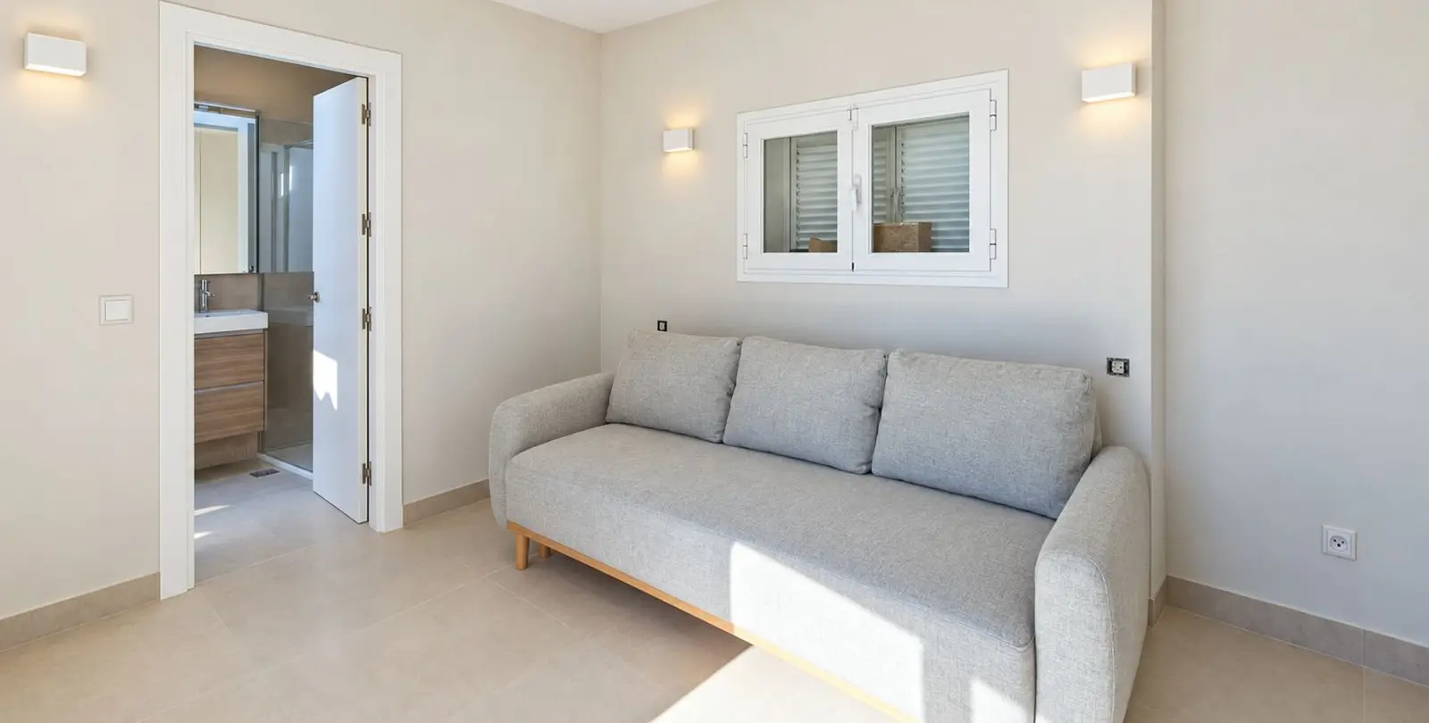 Venta de villa independiente en Estepona 96