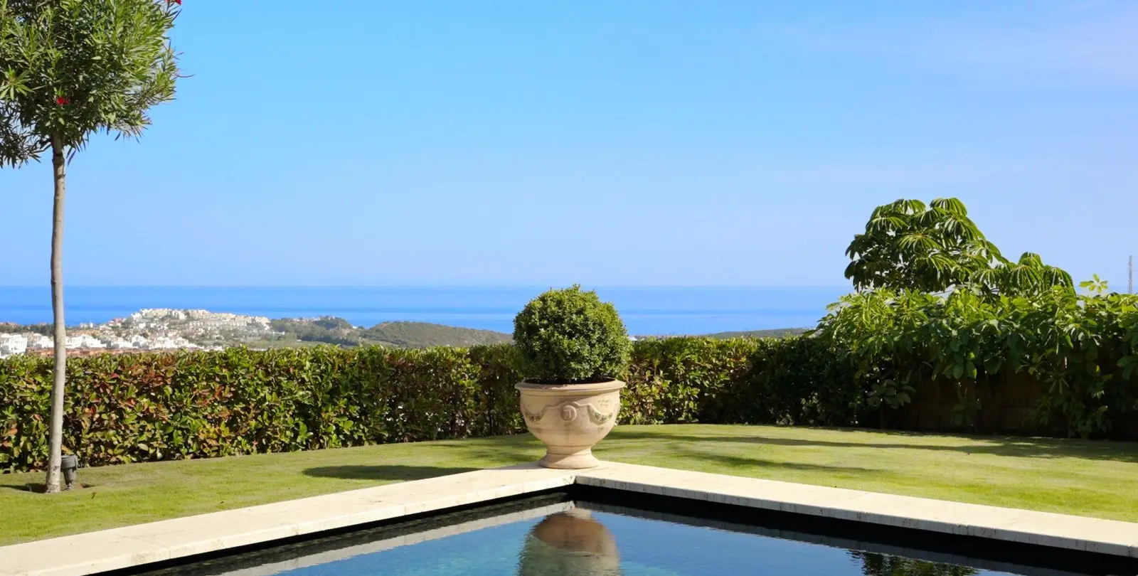 Venta de apartamento en planta baja en Casares 4