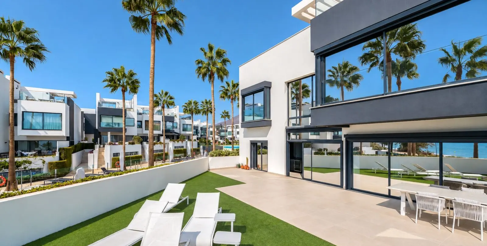 Venta de casa pareada en Estepona 13