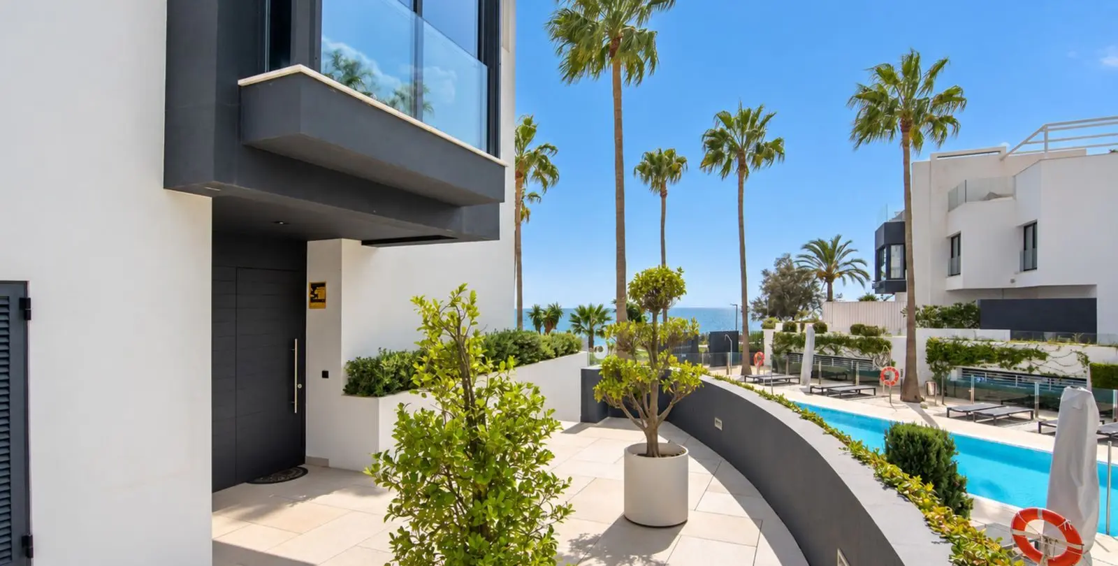 Venta de casa pareada en Estepona 15