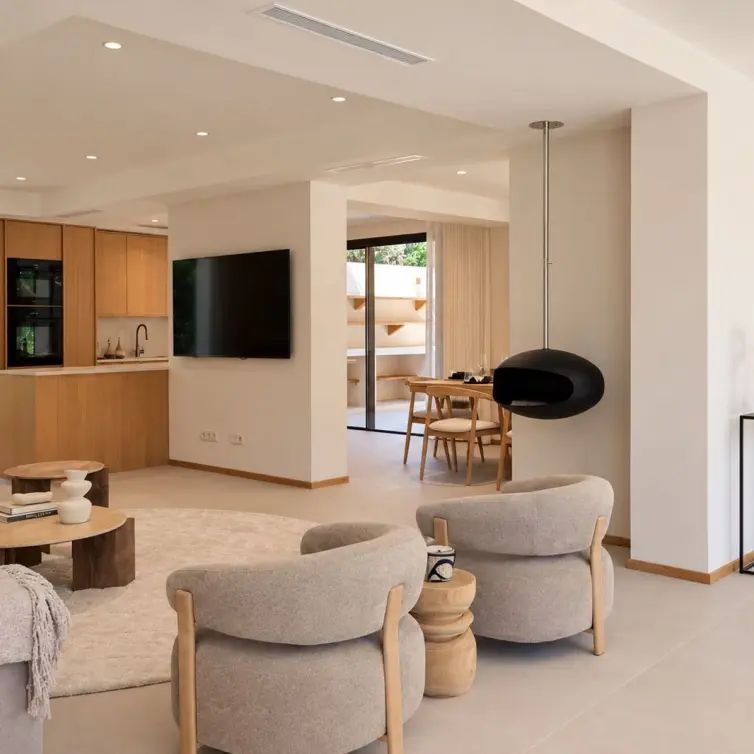Venta de villa independiente en Guadalmina Baja