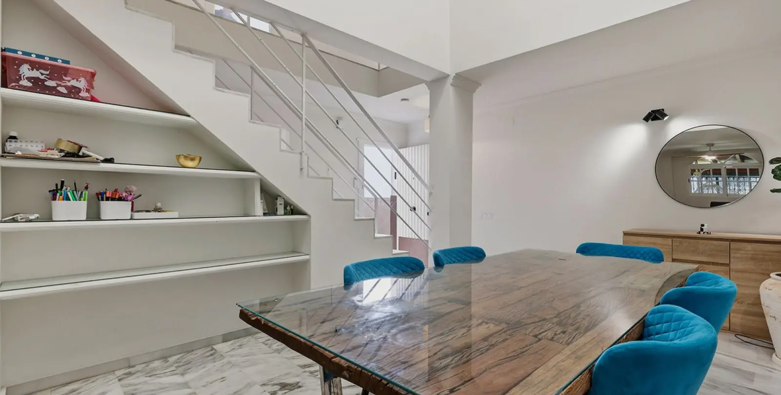 Long-term rent of semi-detached house in Atalaya 9