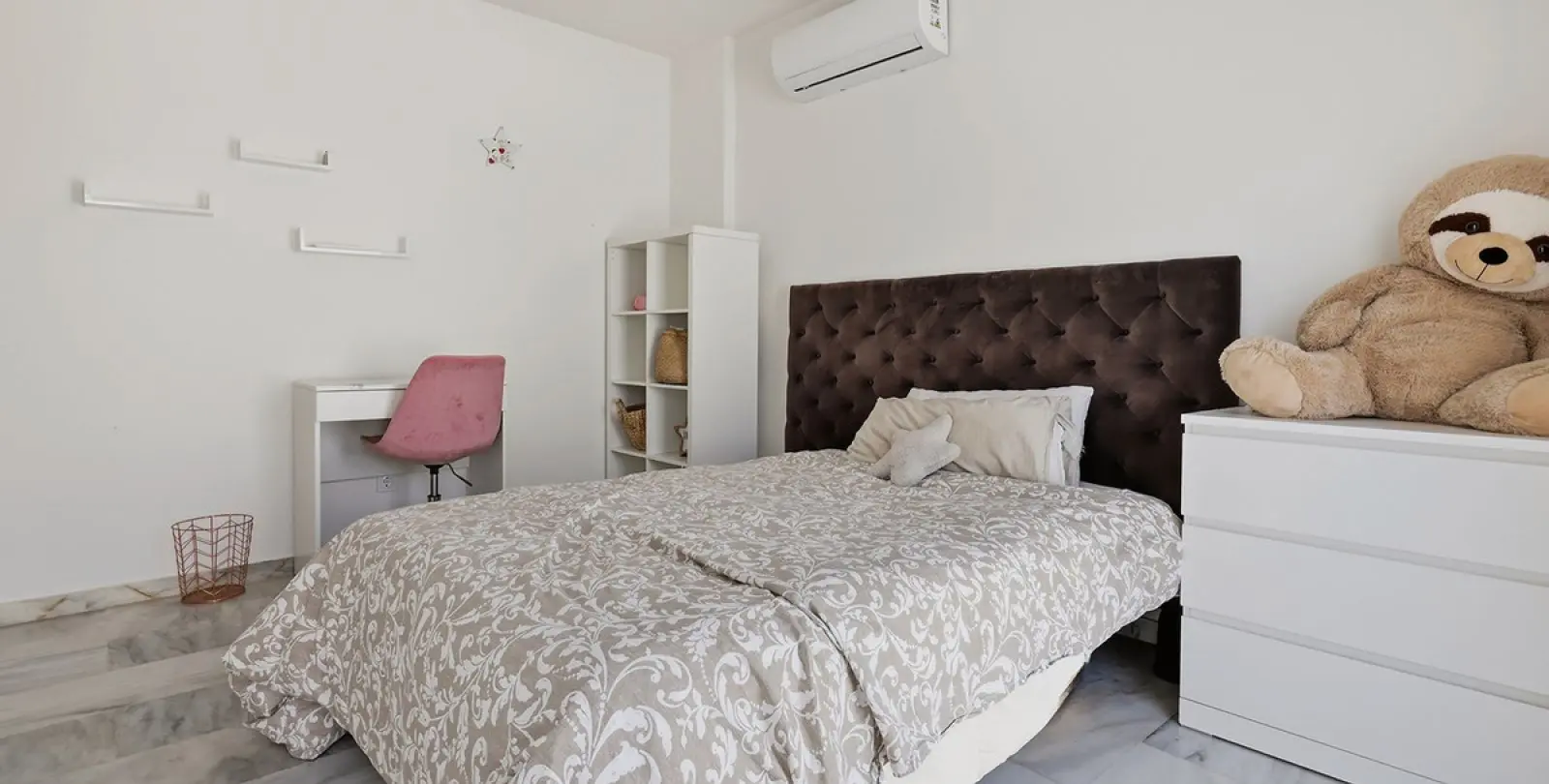 Long-term rent of semi-detached house in Atalaya 47