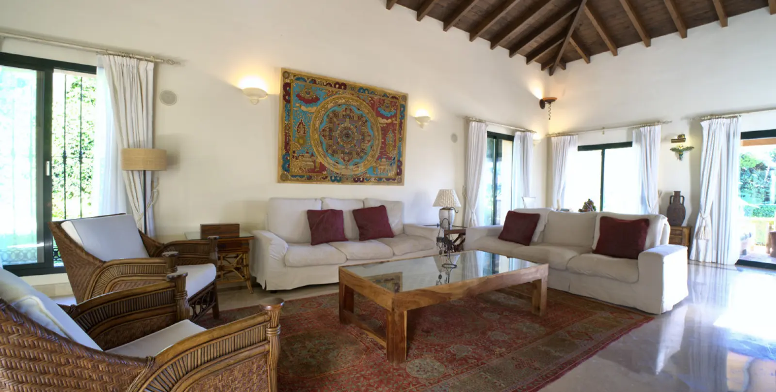 Long-term rent of detached villa in Bahía de Marbella 14
