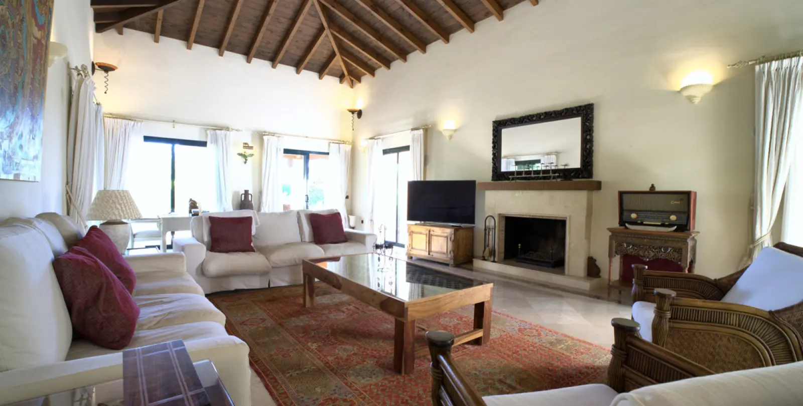 Long-term rent of detached villa in Bahía de Marbella 36