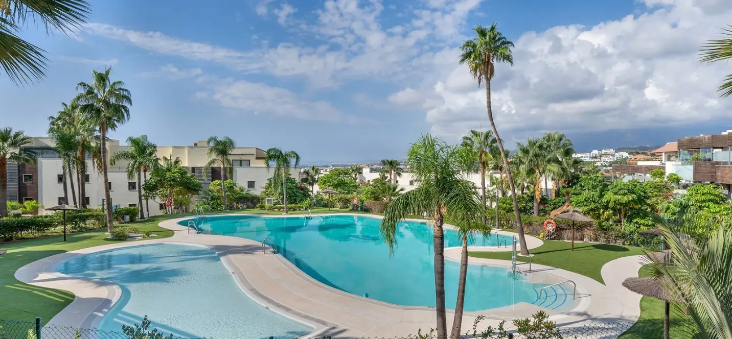 Venta de apartamento en planta baja en Los Flamingos 0
