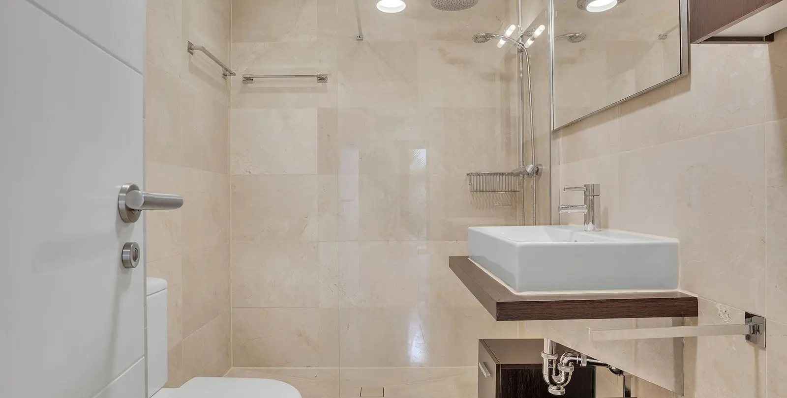 Venta de apartamento en planta baja en Los Flamingos 19