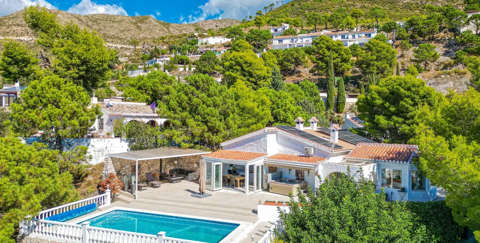 Venta de villa independiente en Cómpeta 1