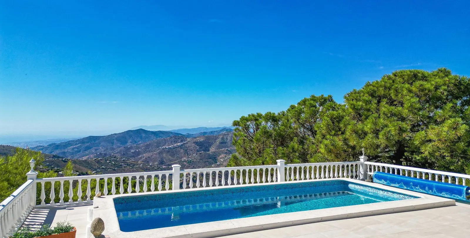 Venta de villa independiente en Cómpeta 37