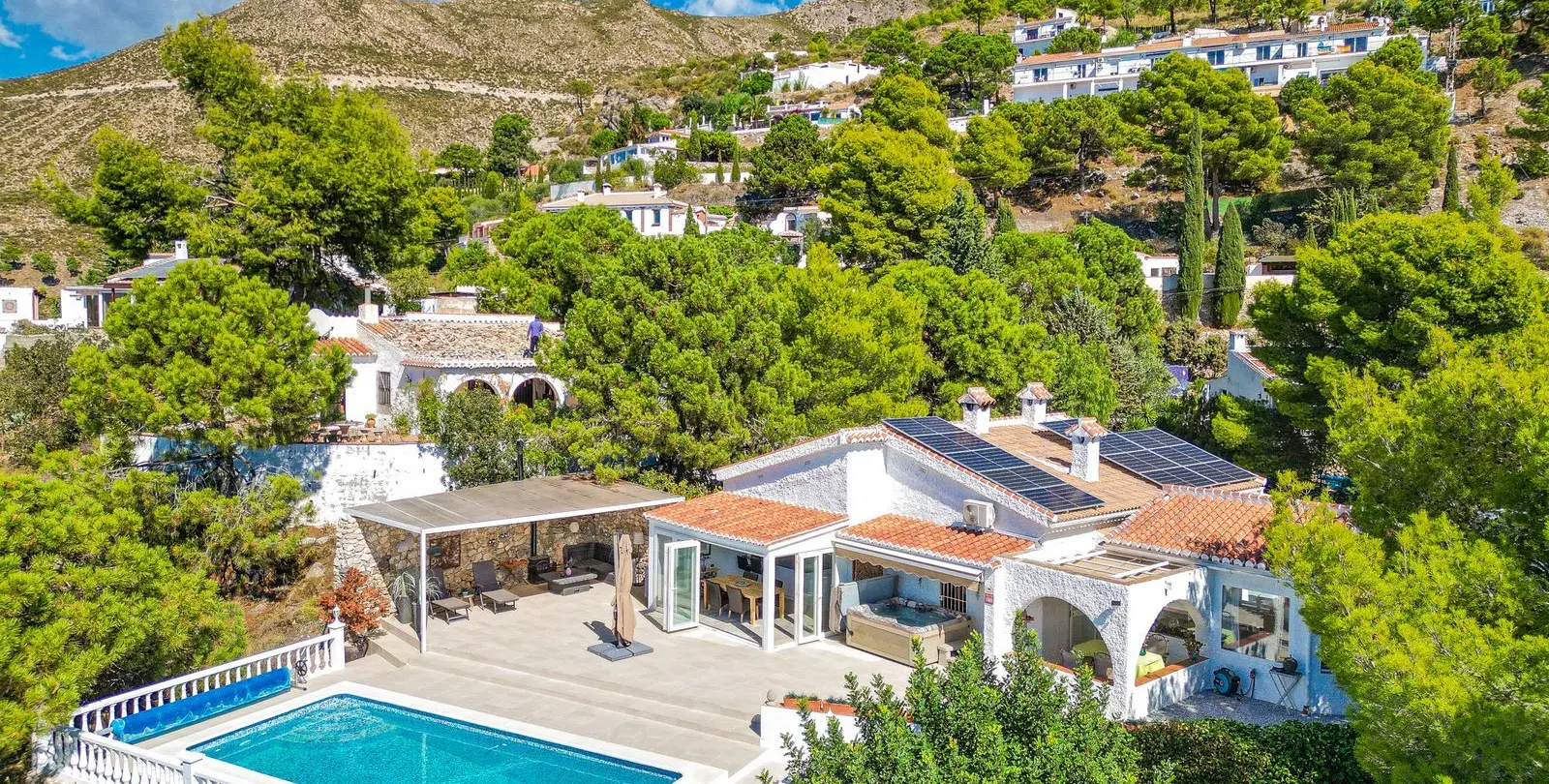 Venta de villa independiente en Cómpeta 56