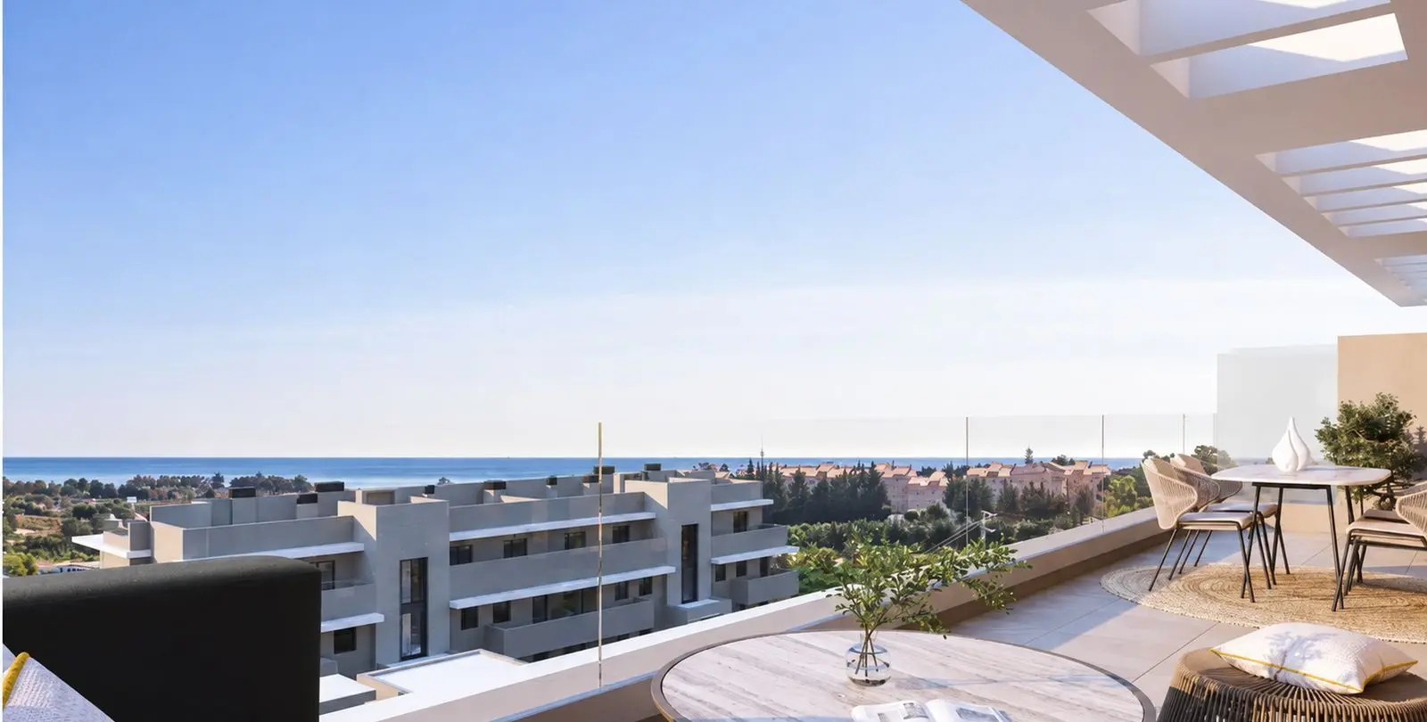 Venta de apartamento en planta media en Estepona 4