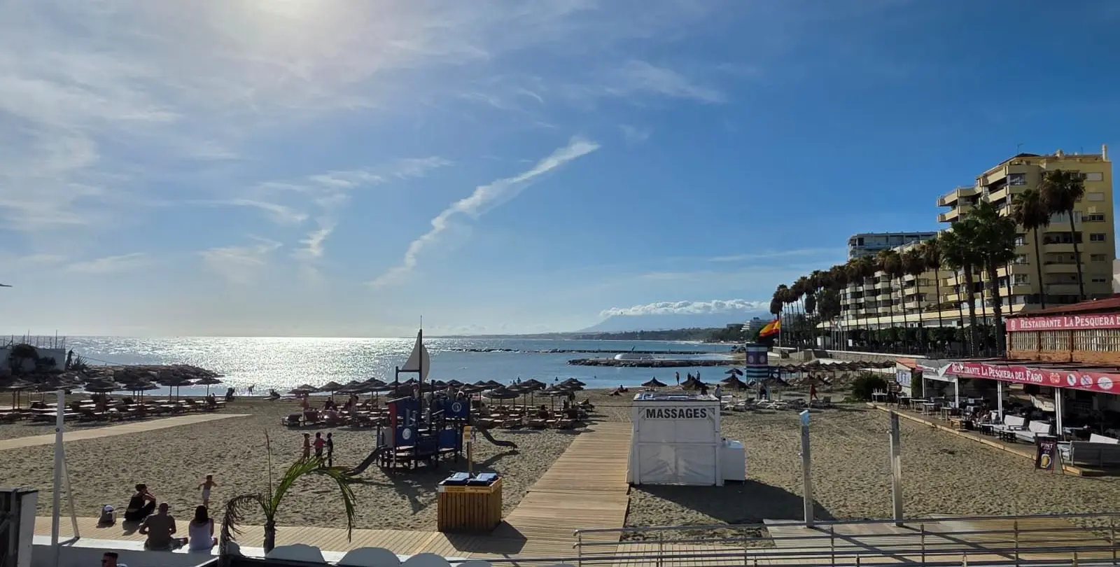 Venta de apartamento en planta media en Marbella 1