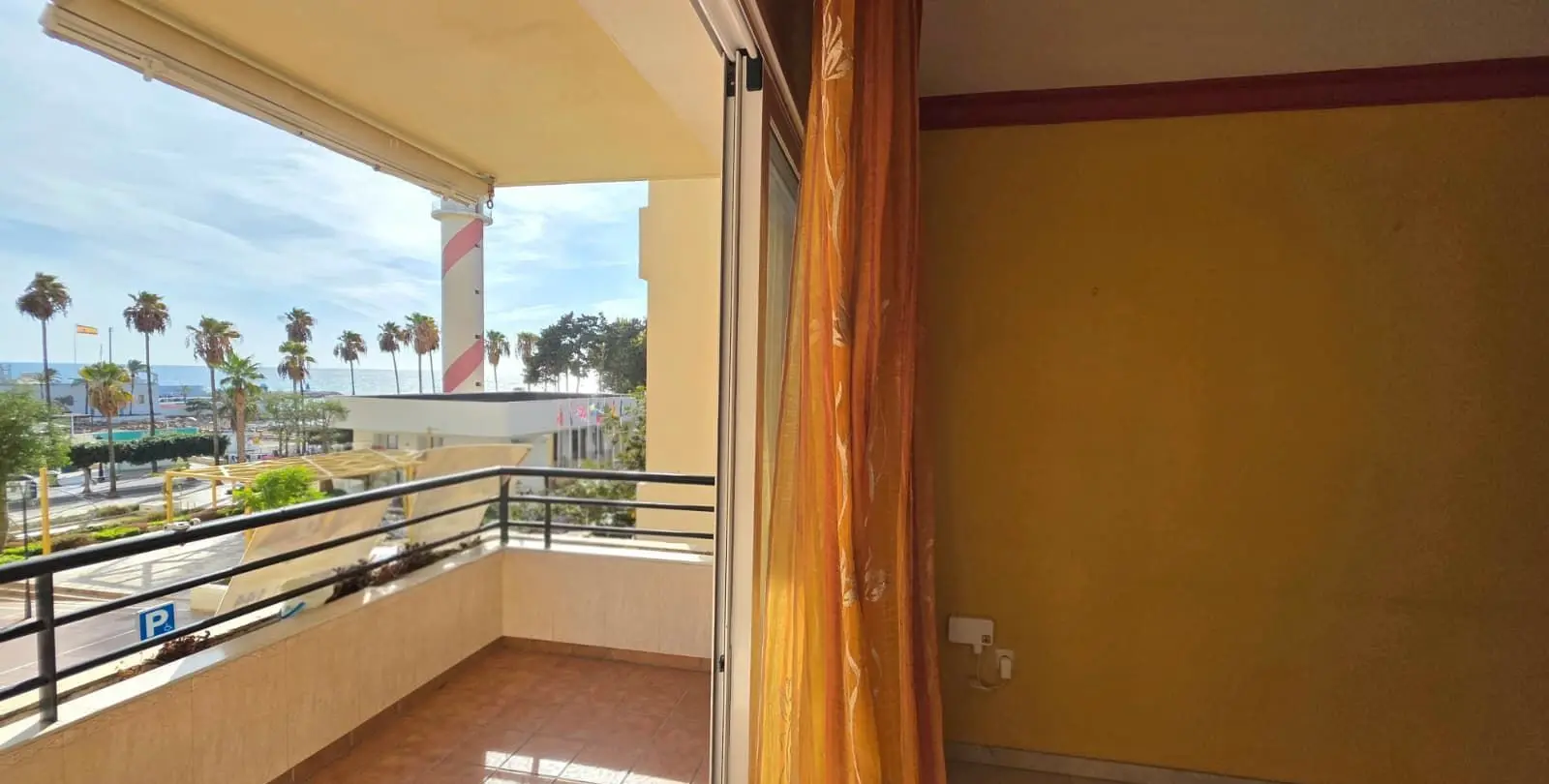 Venta de apartamento en planta media en Marbella 14
