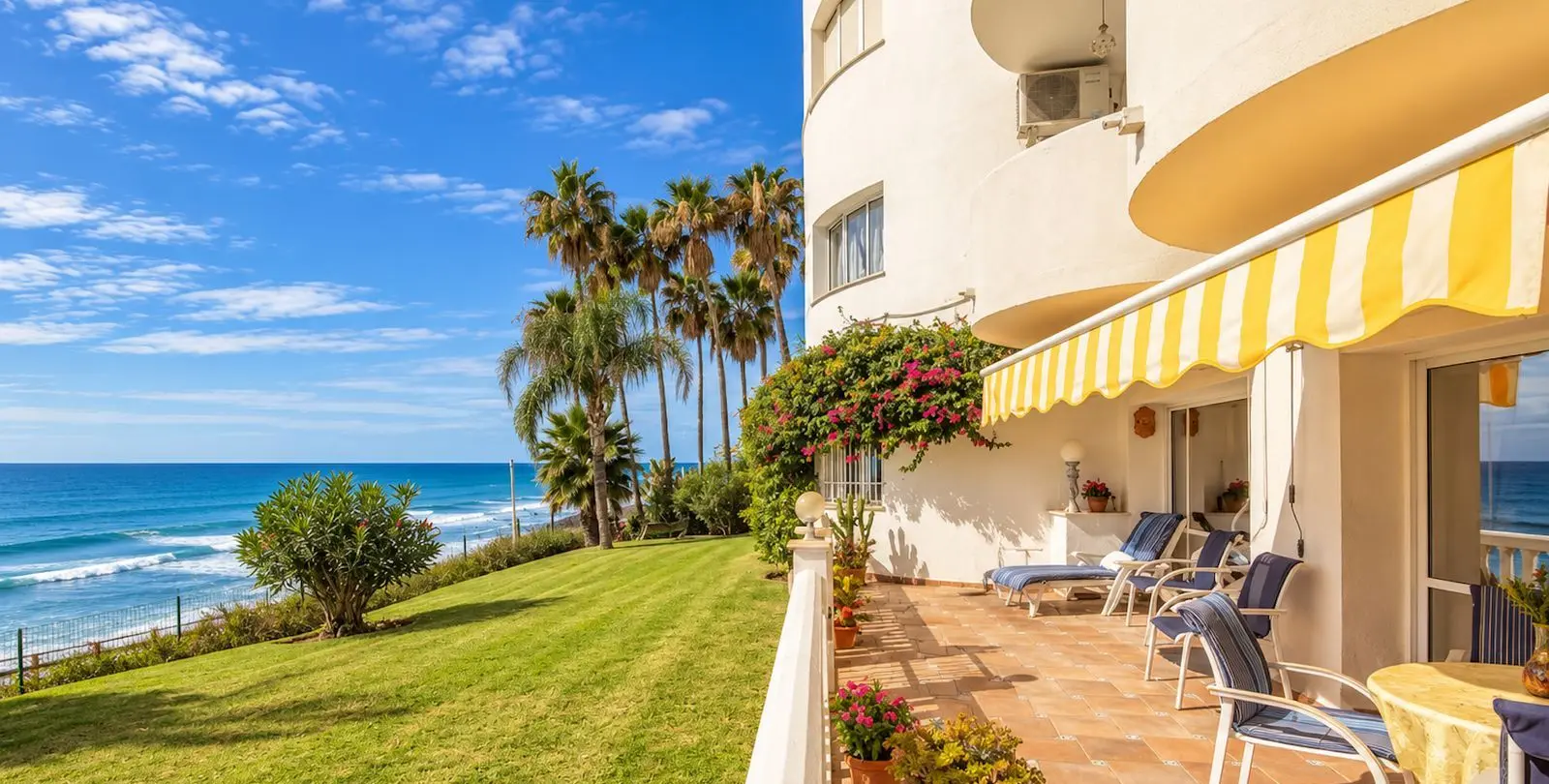 Venta de apartamento en planta baja en Calahonda 5