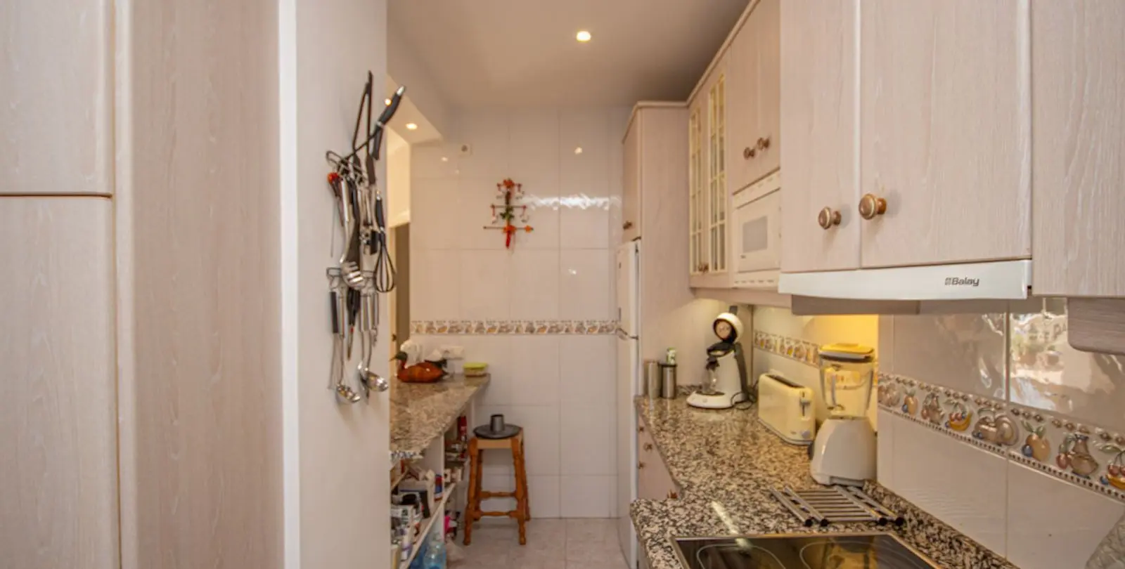 Venta de apartamento en planta baja en Calahonda 6