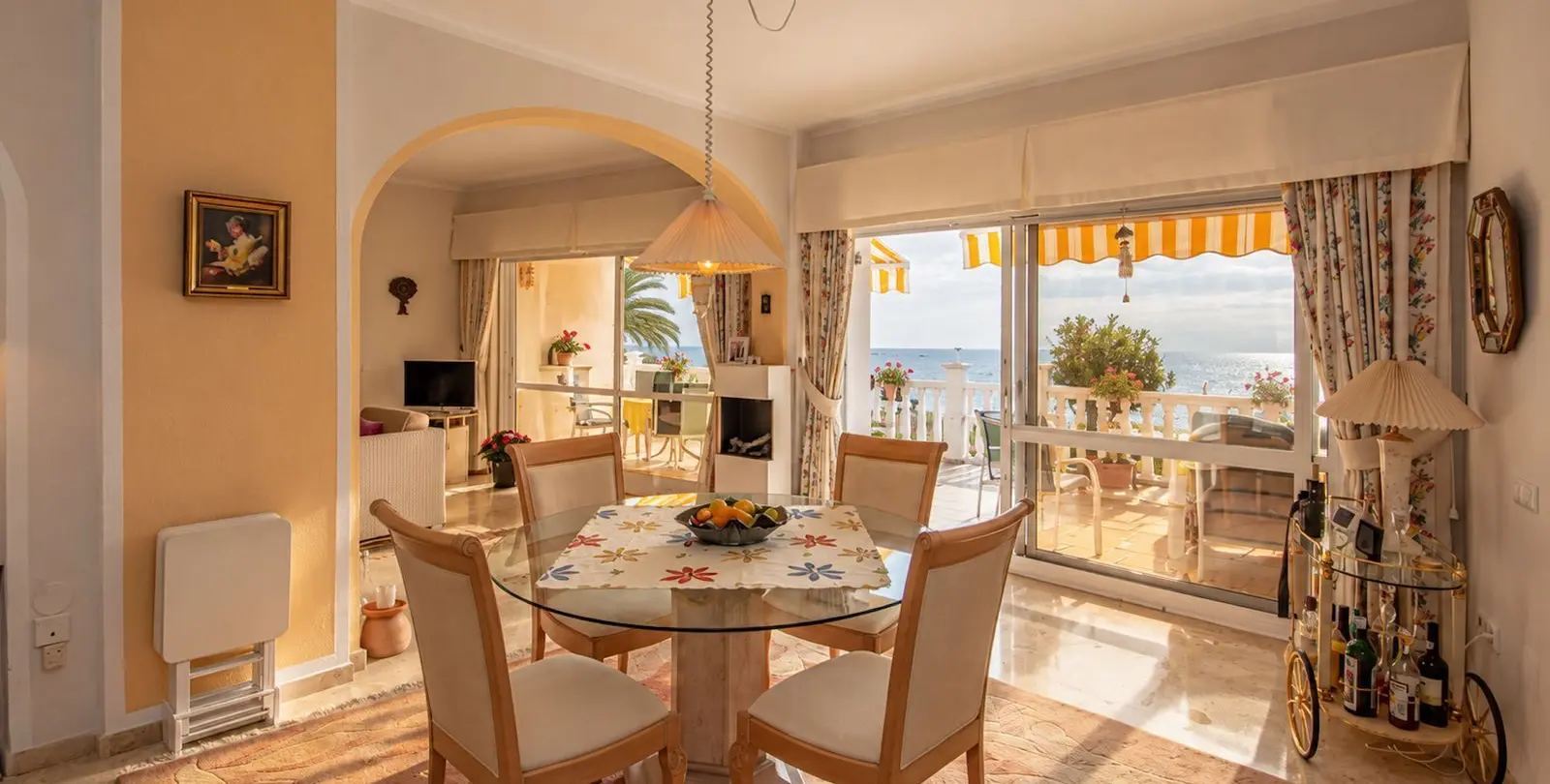 Venta de apartamento en planta baja en Calahonda 9
