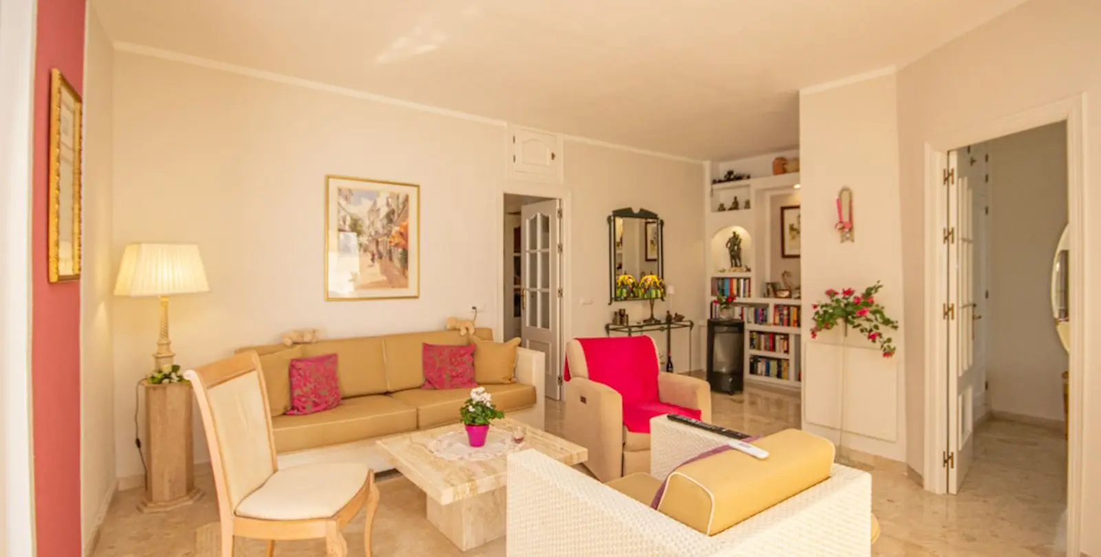 Venta de apartamento en planta baja en Calahonda 22