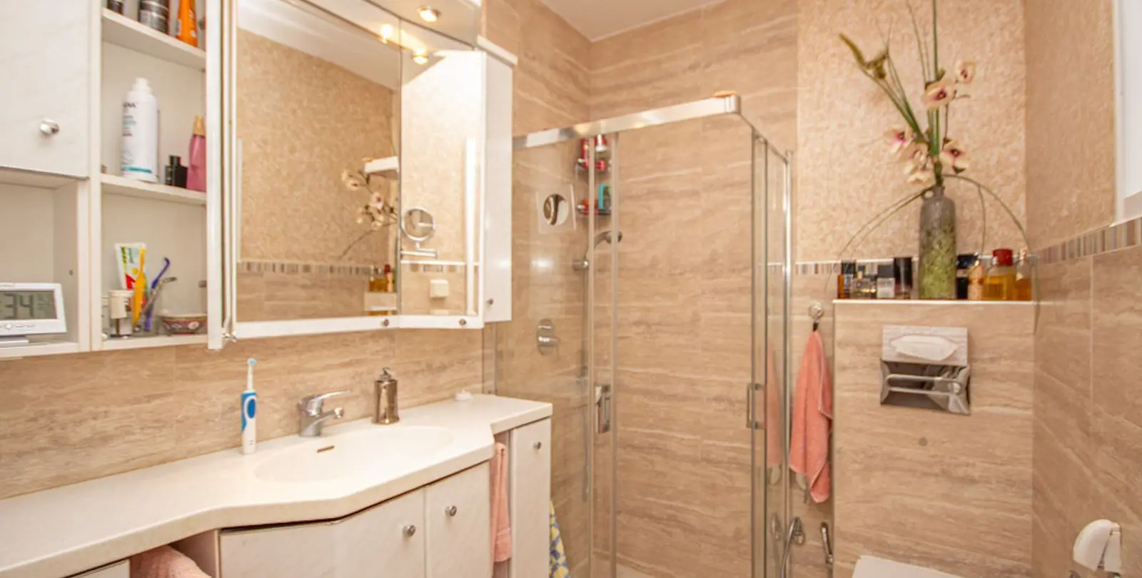 Venta de apartamento en planta baja en Calahonda 23