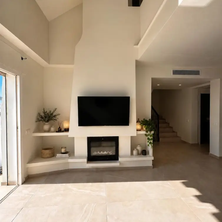 Sale of townhouse in Estepona