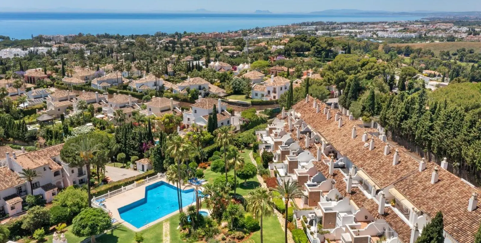Sale of townhouse in Estepona 22