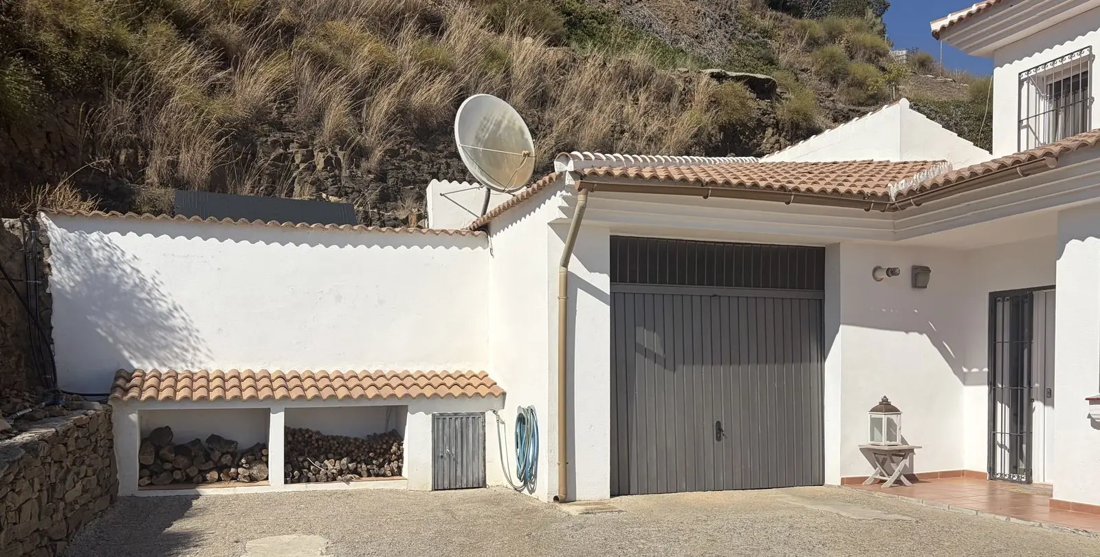 Venta de finca - cortijo en Sayalonga 4