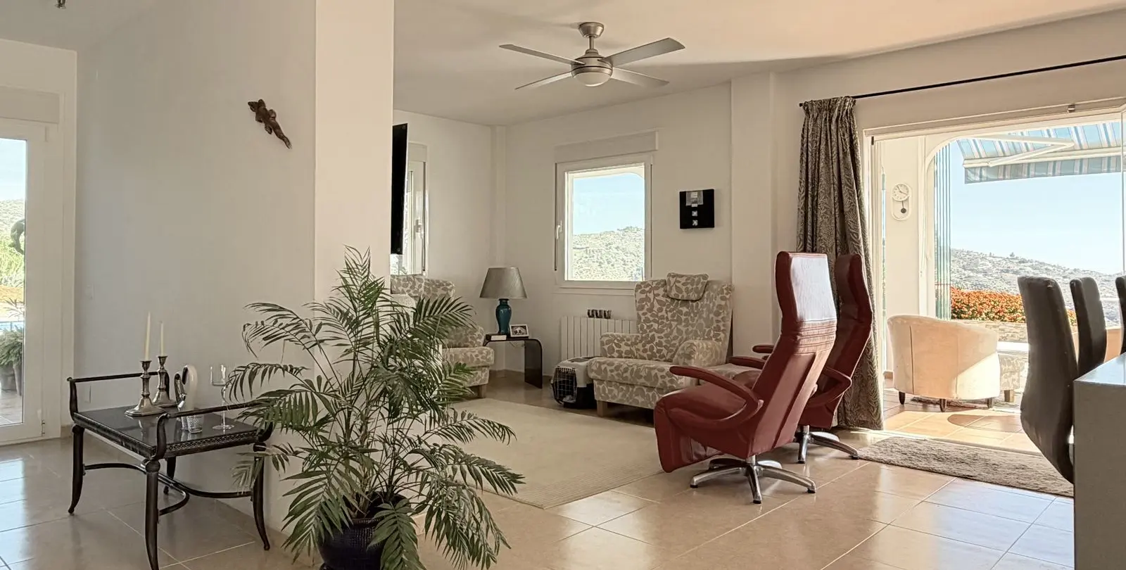Venta de finca - cortijo en Sayalonga 9