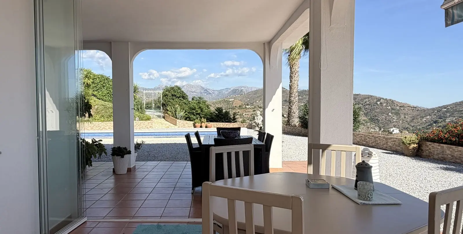 Venta de finca - cortijo en Sayalonga 30
