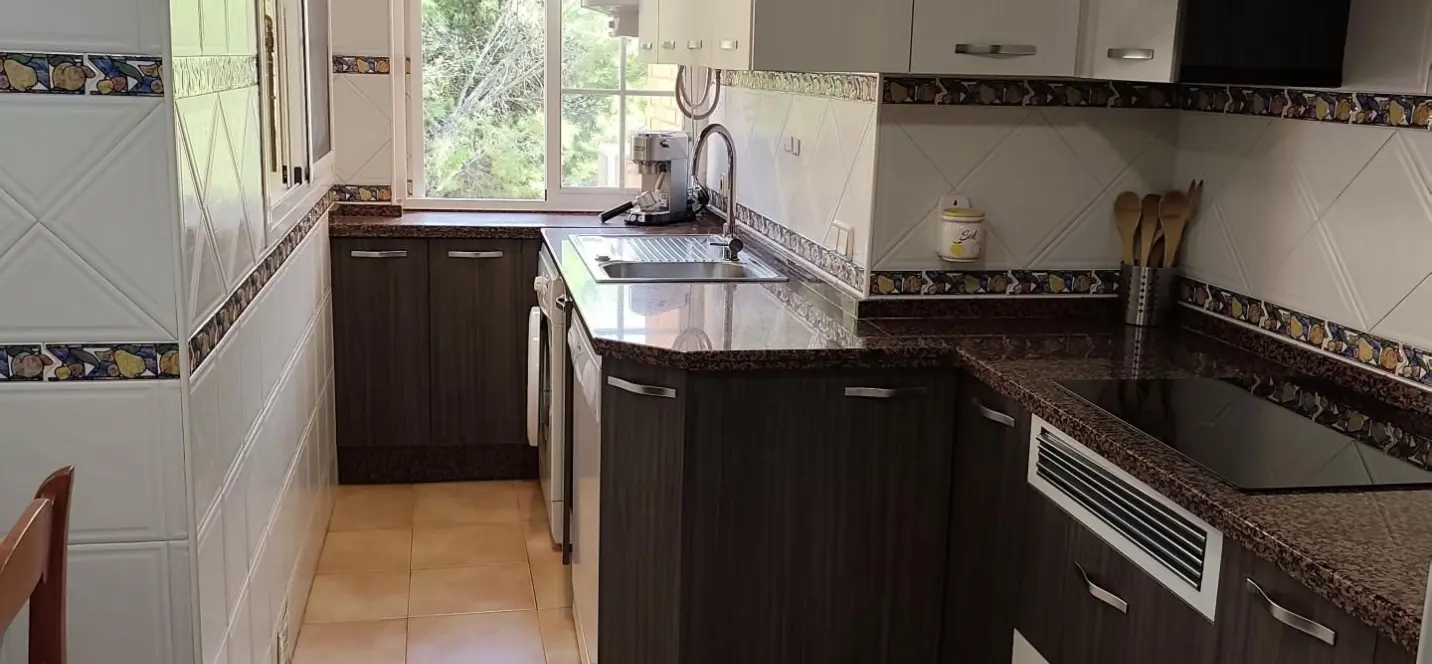 Venta de apartamento en planta baja en Ciudad Jardín 3