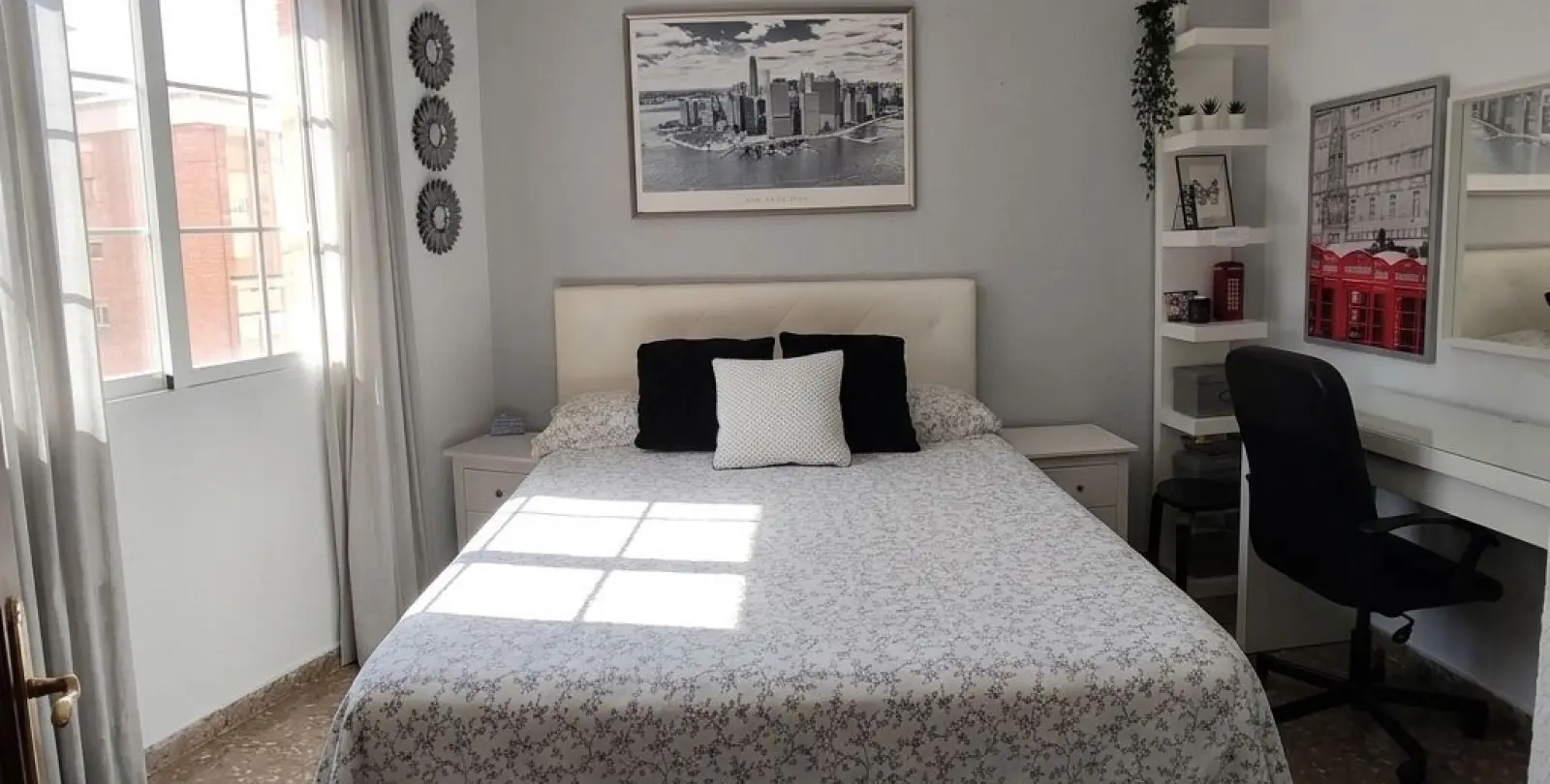 Venta de apartamento en planta baja en Ciudad Jardín 16