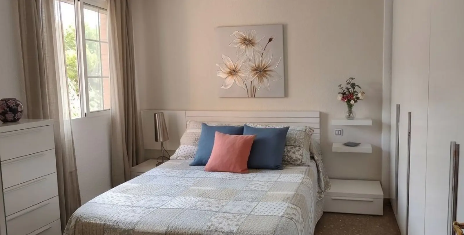 Venta de apartamento en planta baja en Ciudad Jardín 17