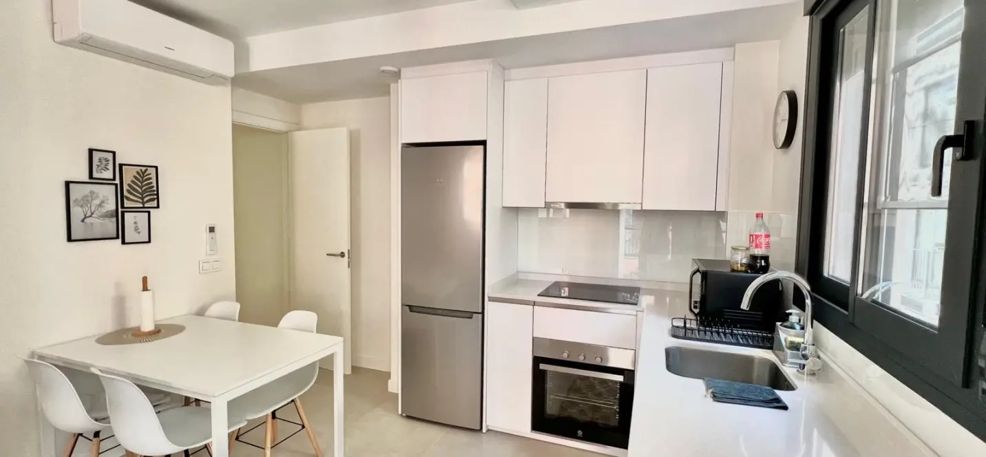 Sale of middle floor apartment in Los Boliches 0