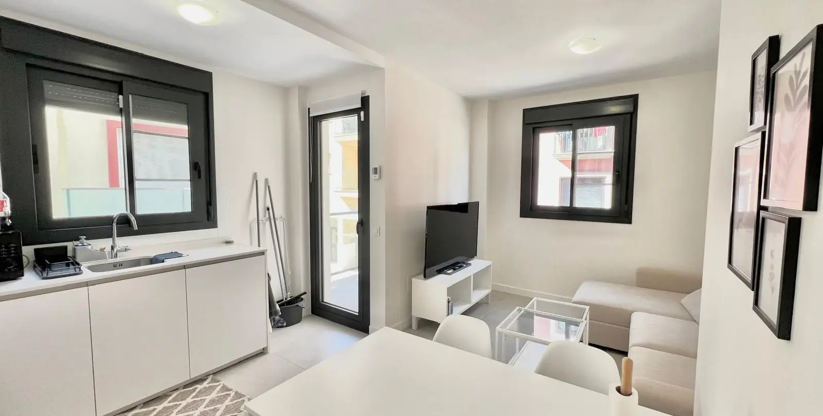 Sale of middle floor apartment in Los Boliches 3