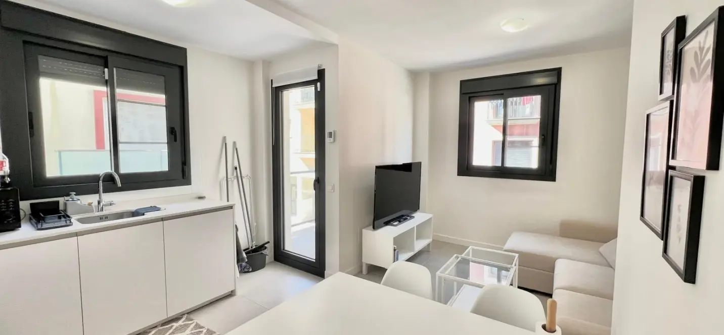 Sale of middle floor apartment in Los Boliches 2