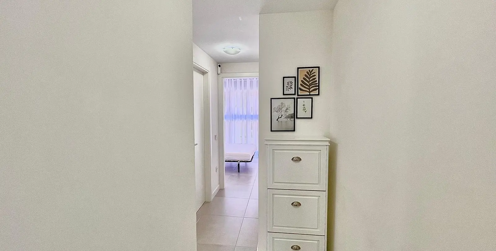 Sale of middle floor apartment in Los Boliches 7