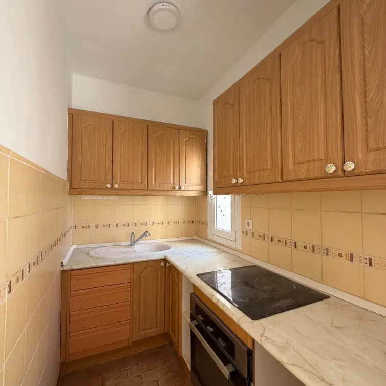 Venta de apartamento en planta baja en El Paraiso