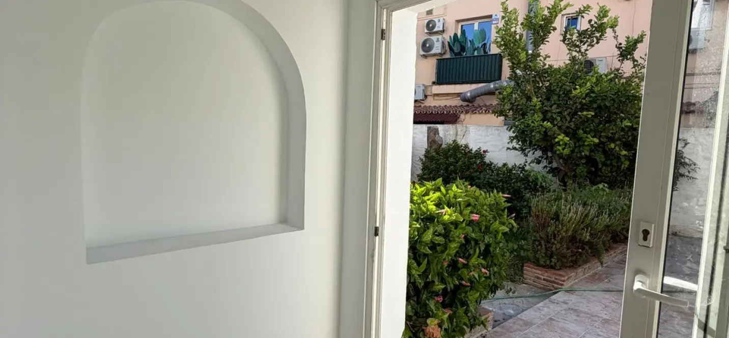 Sale of ground floor apartment in El Paraiso 4