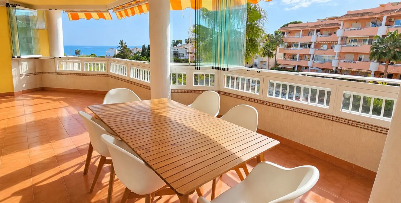 Sale of middle floor apartment in Torreblanca 1
