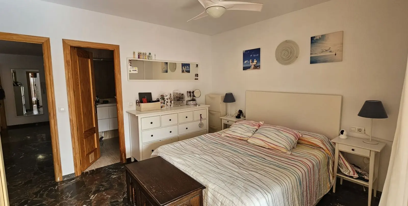 Sale of middle floor apartment in Torreblanca 12