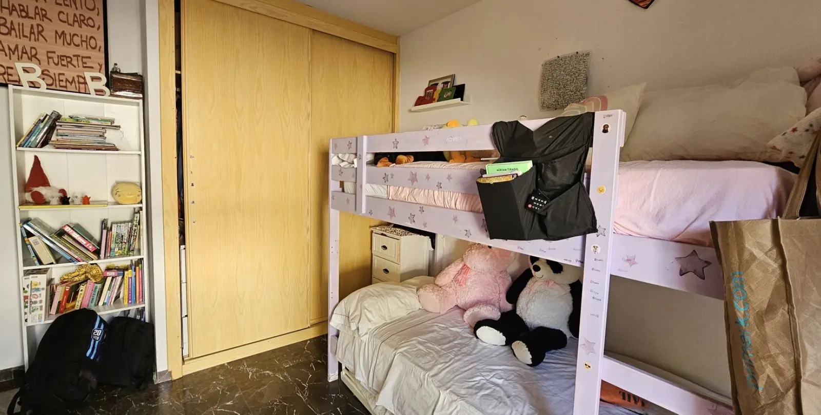 Sale of middle floor apartment in Torreblanca 23