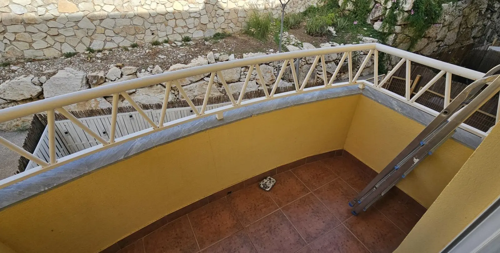 Sale of middle floor apartment in Torreblanca 24