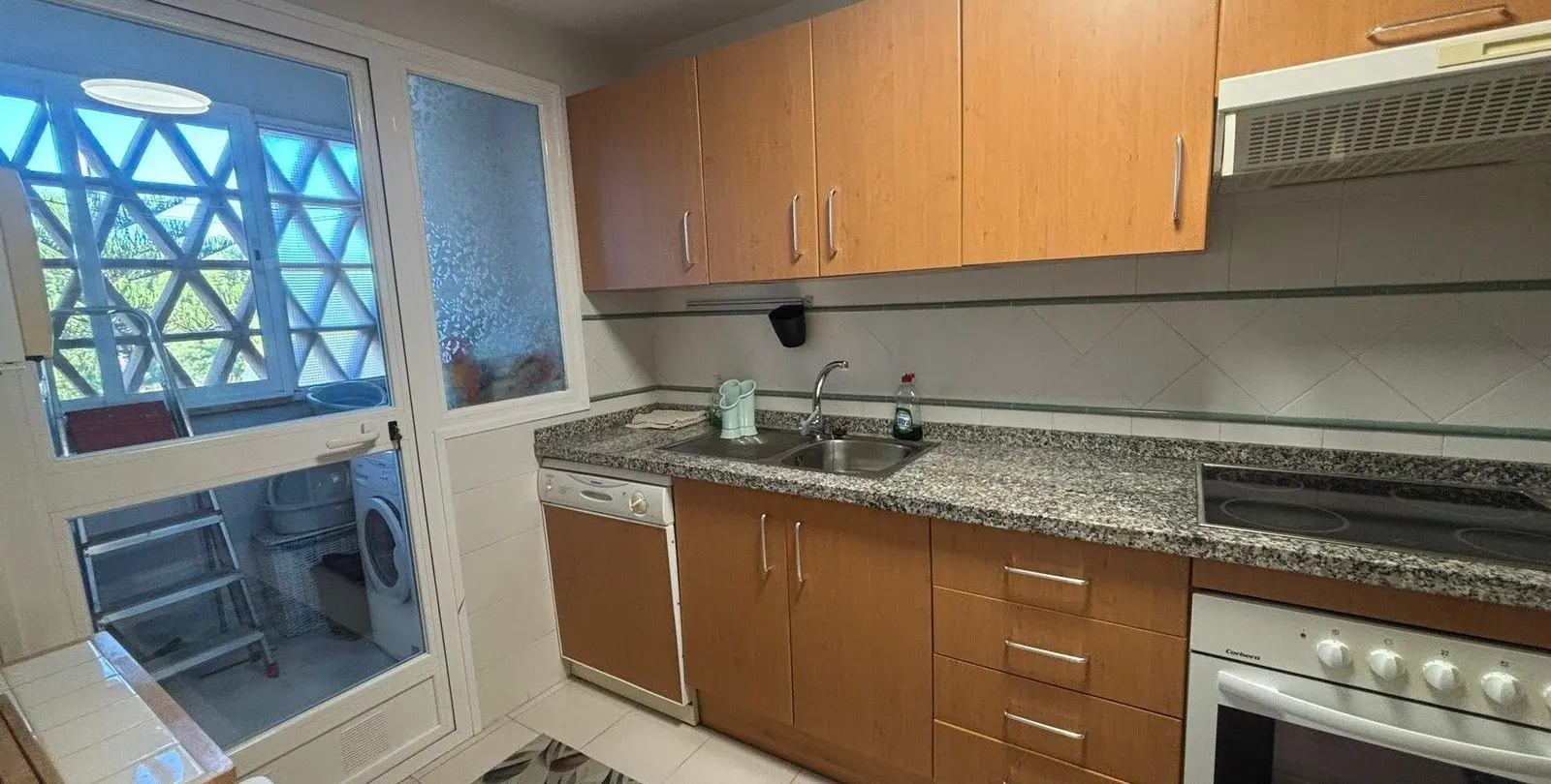 Продажа апартаментов на среднем этаже в Mijas Costa 4