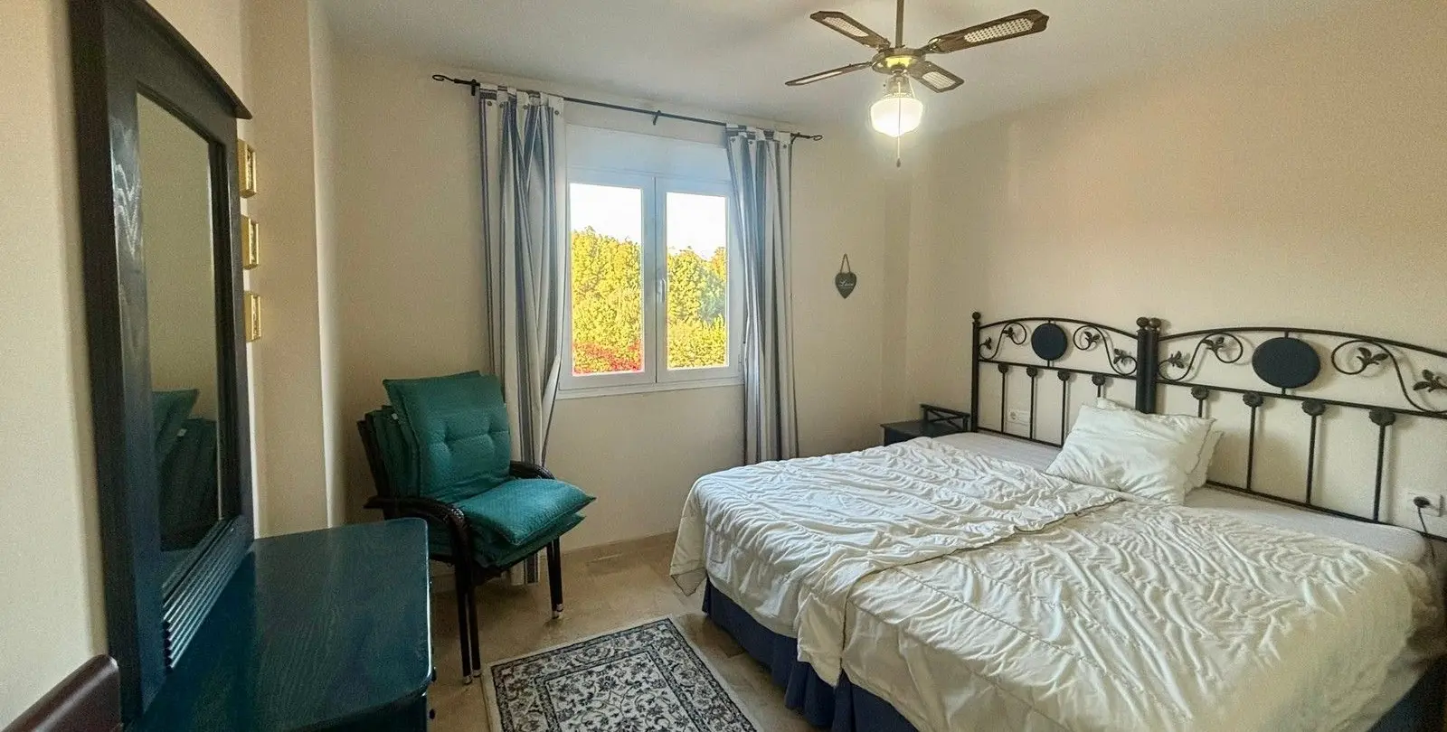 Продажа апартаментов на среднем этаже в Mijas Costa 10