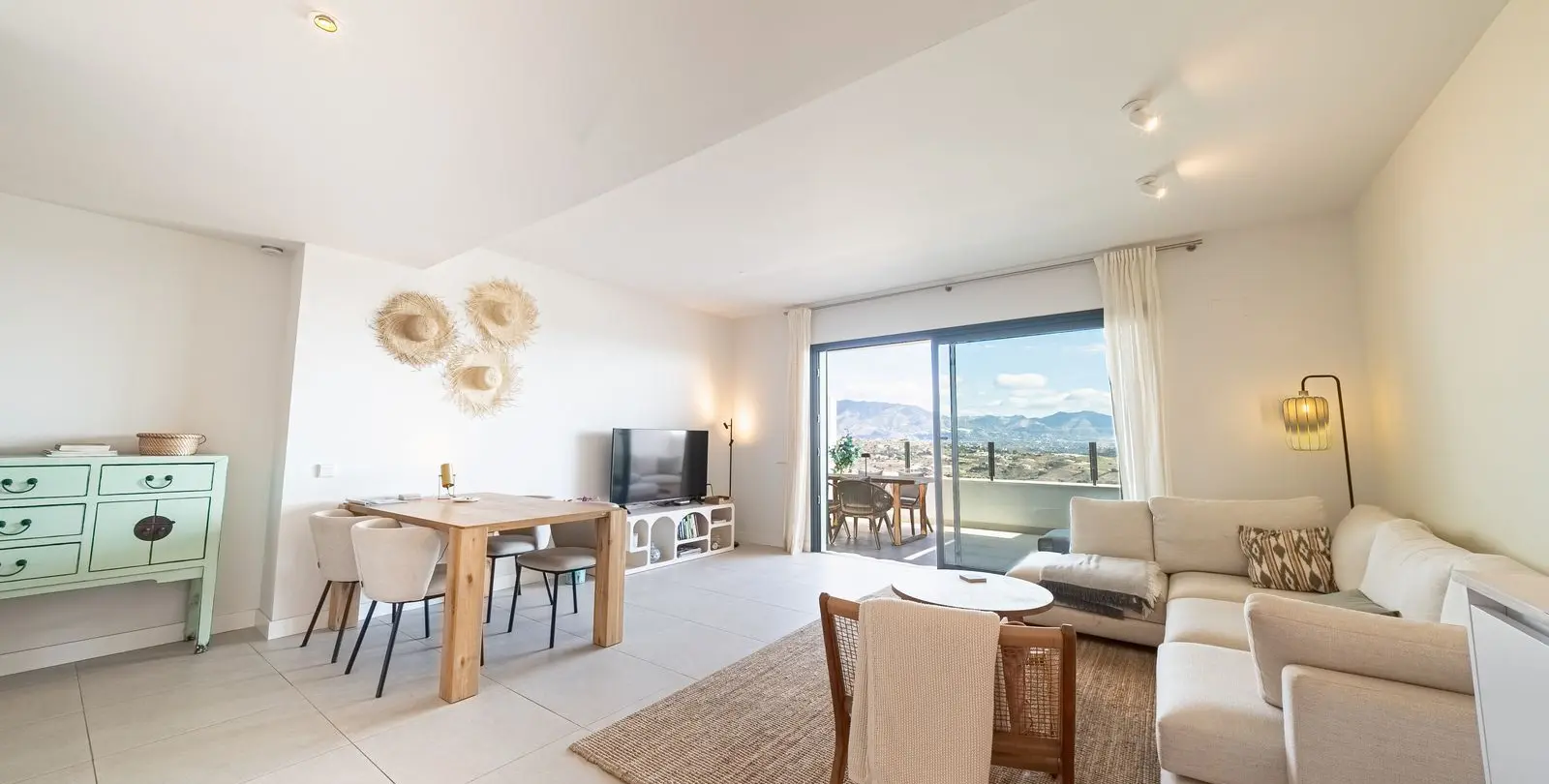 Venta de apartamento en planta media en Calanova Golf 9