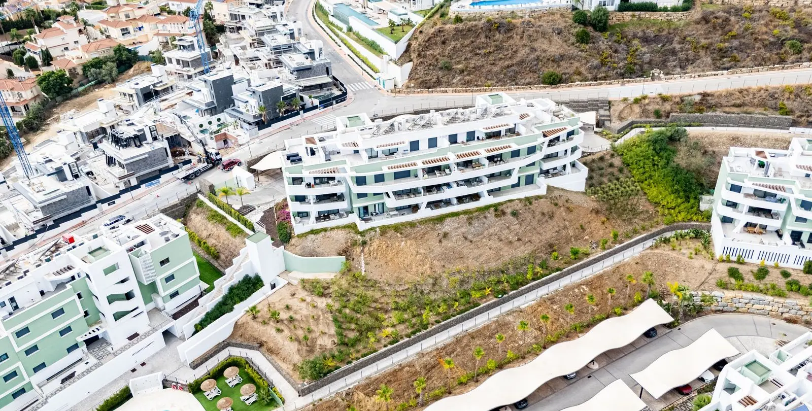 Venta de apartamento en planta media en Calanova Golf 30