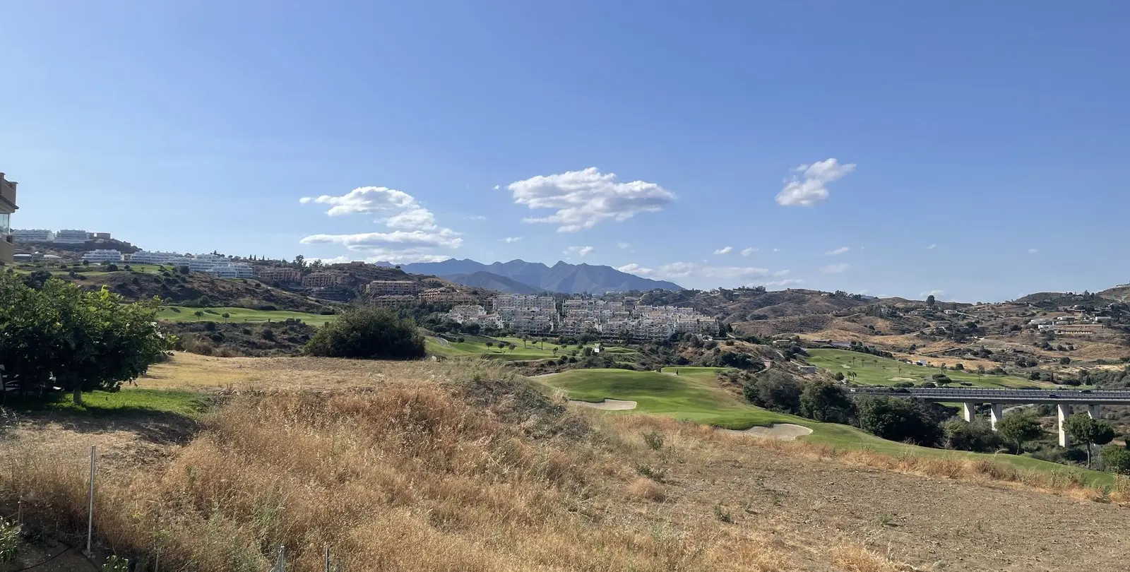 Продажа апартаментов на среднем этаже в La Cala de Mijas 3