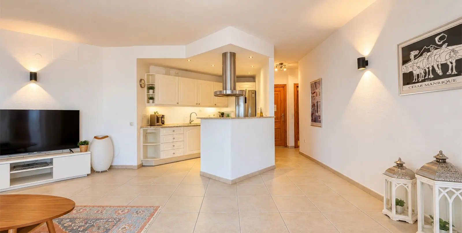 Sale of middle floor apartment in Fuengirola 3
