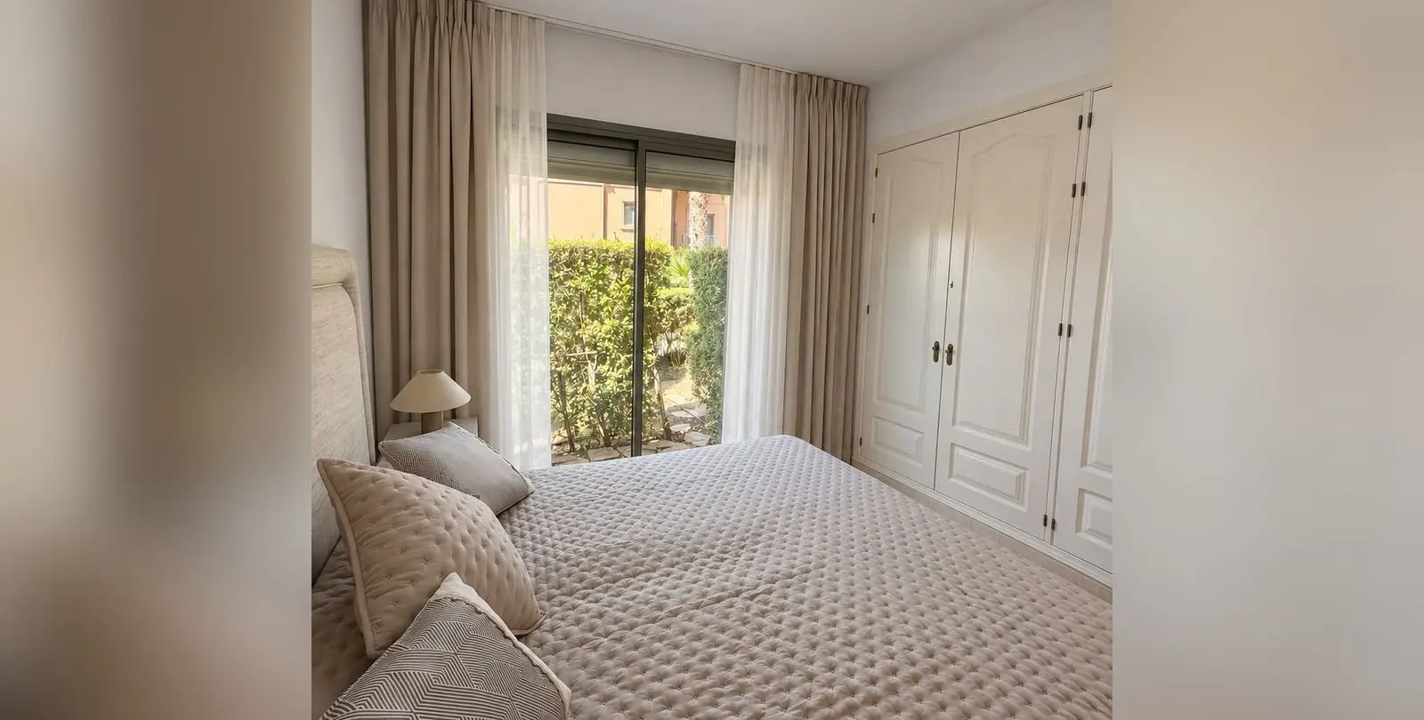 Продажа апартаментов на первом этаже в Atalaya 9