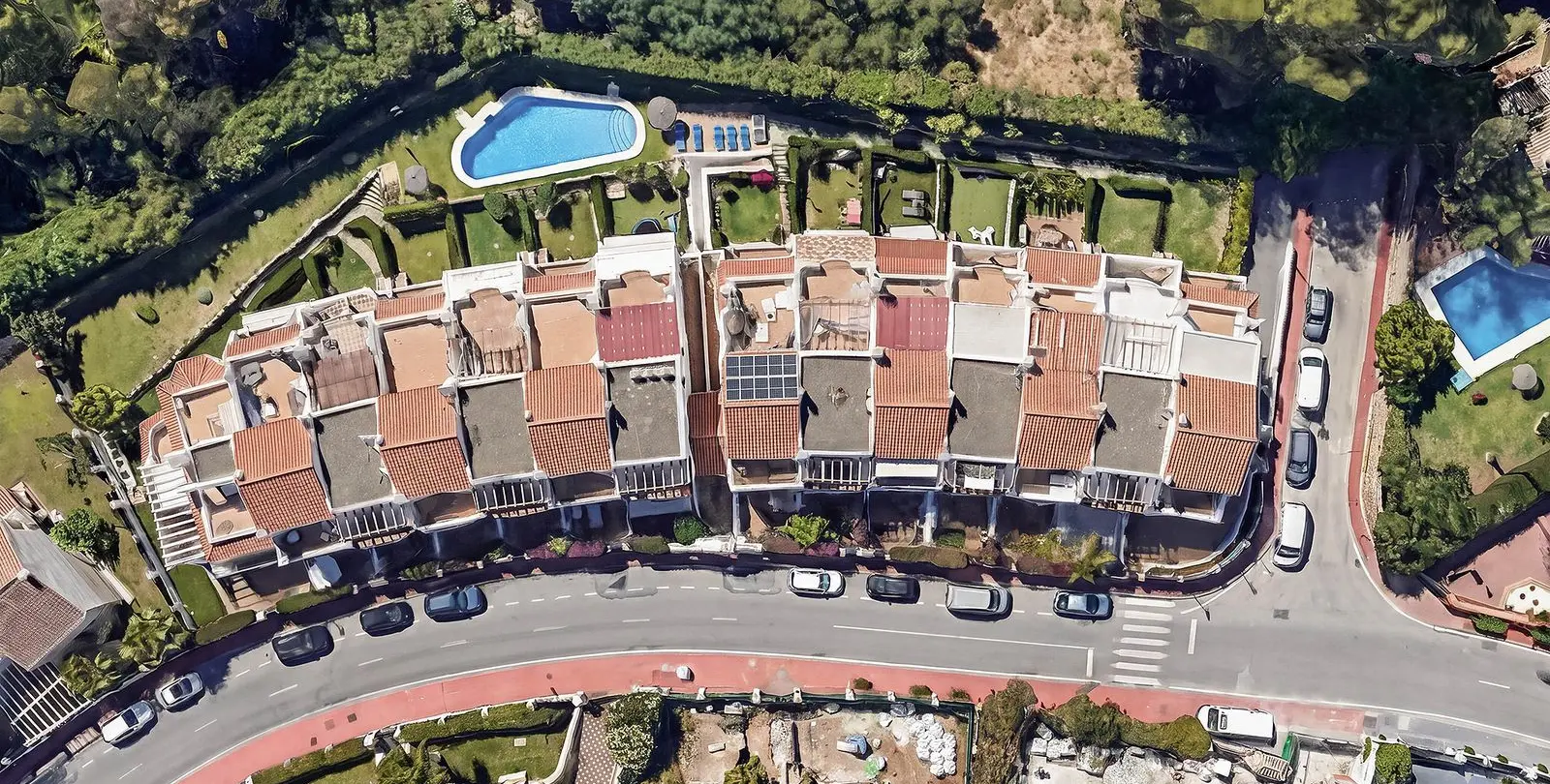 Sale of townhouse in Nueva Andalucía 2