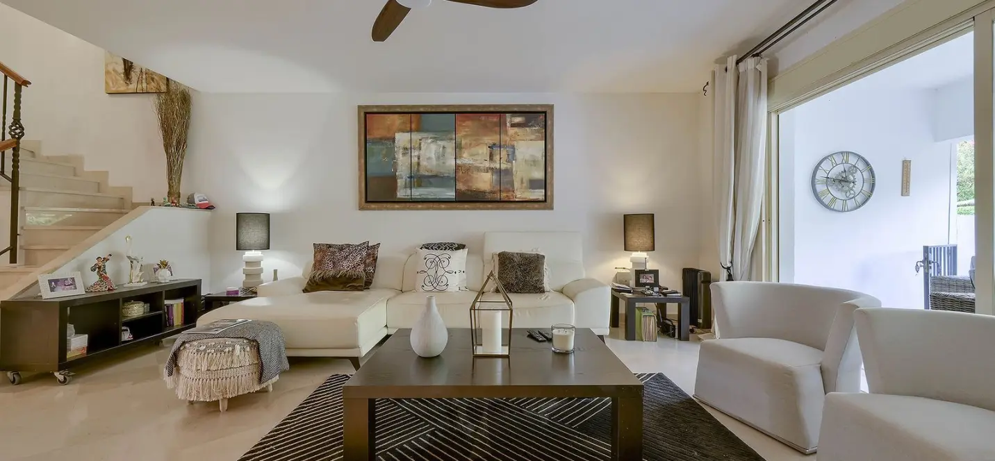 Sale of townhouse in Nueva Andalucía 3