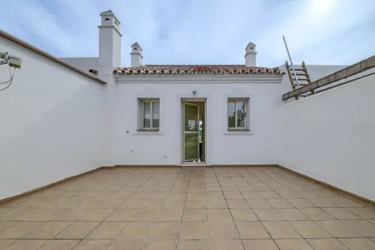 Image 7 thumb